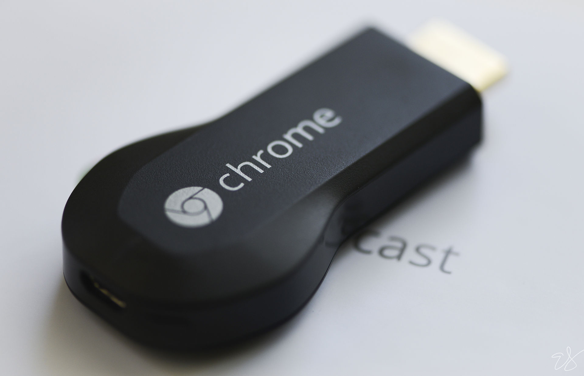 AirPlay Vs. Chromecast: A Comparison Of Wireless Streaming Options