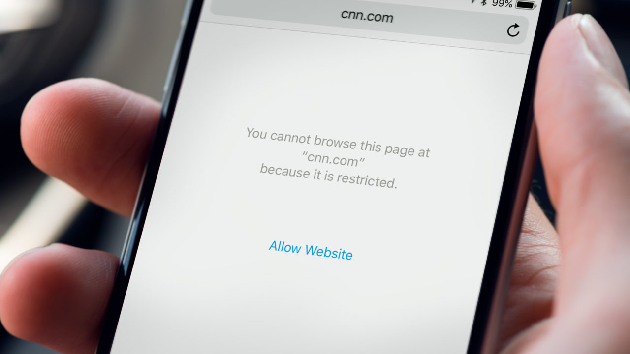 How To Open Blocked Sites On IPhone Without VPN